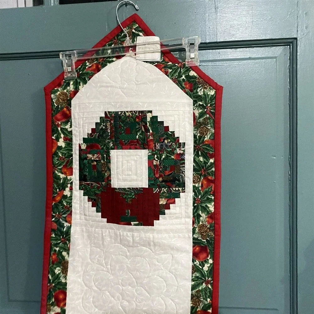 Quilted Table Runner Handmade Christmas Red Green Wreath Pattern